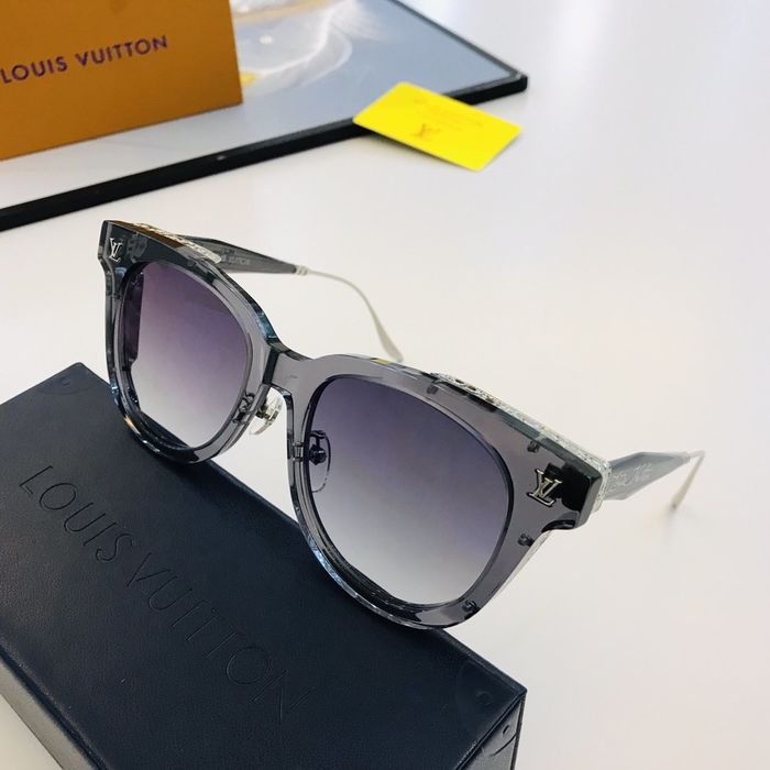 Louis Vuitton Sunglasses Top Quality LVS00332